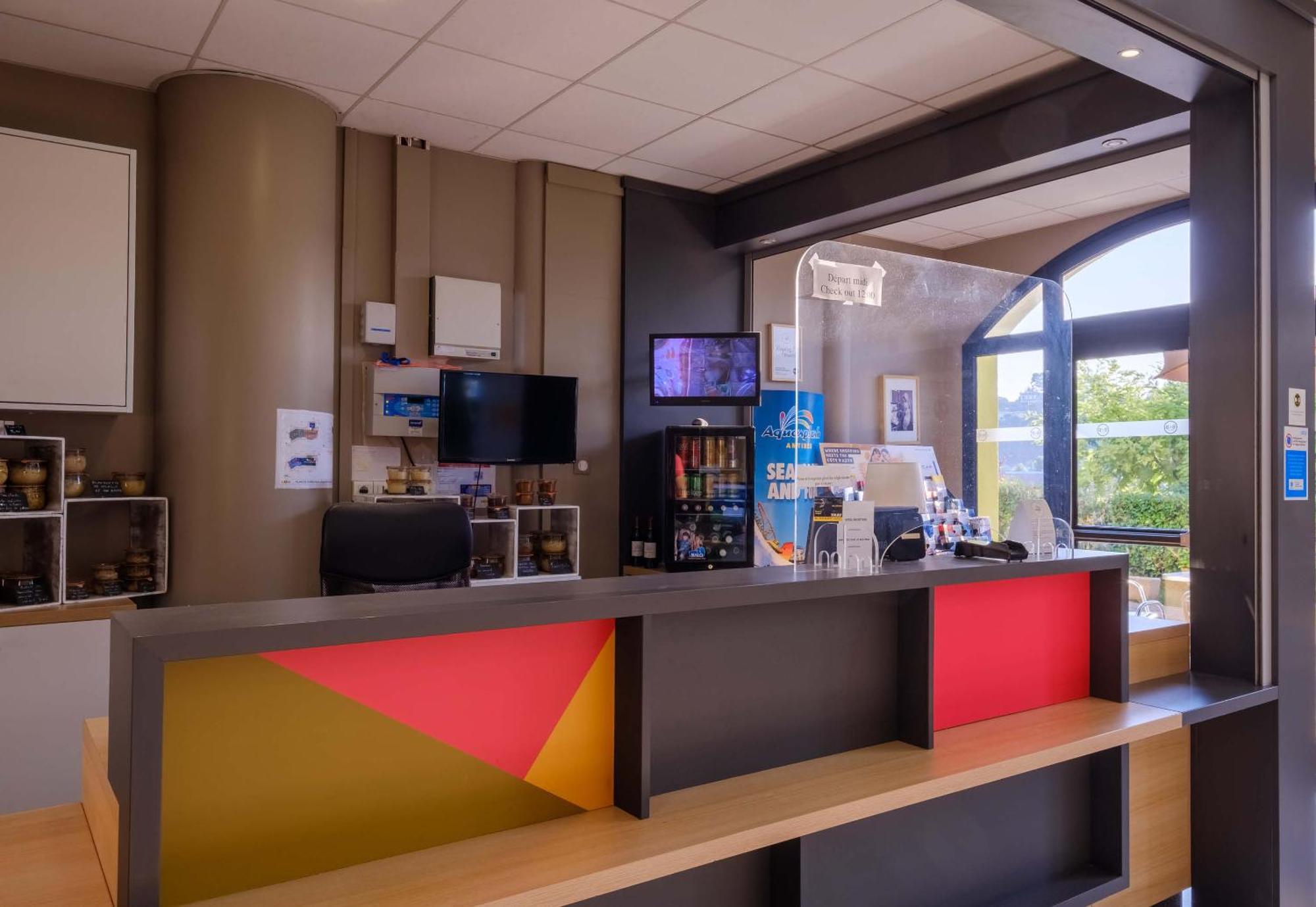 B&B Hotel Villeneuve Loubet Village Exteriér fotografie